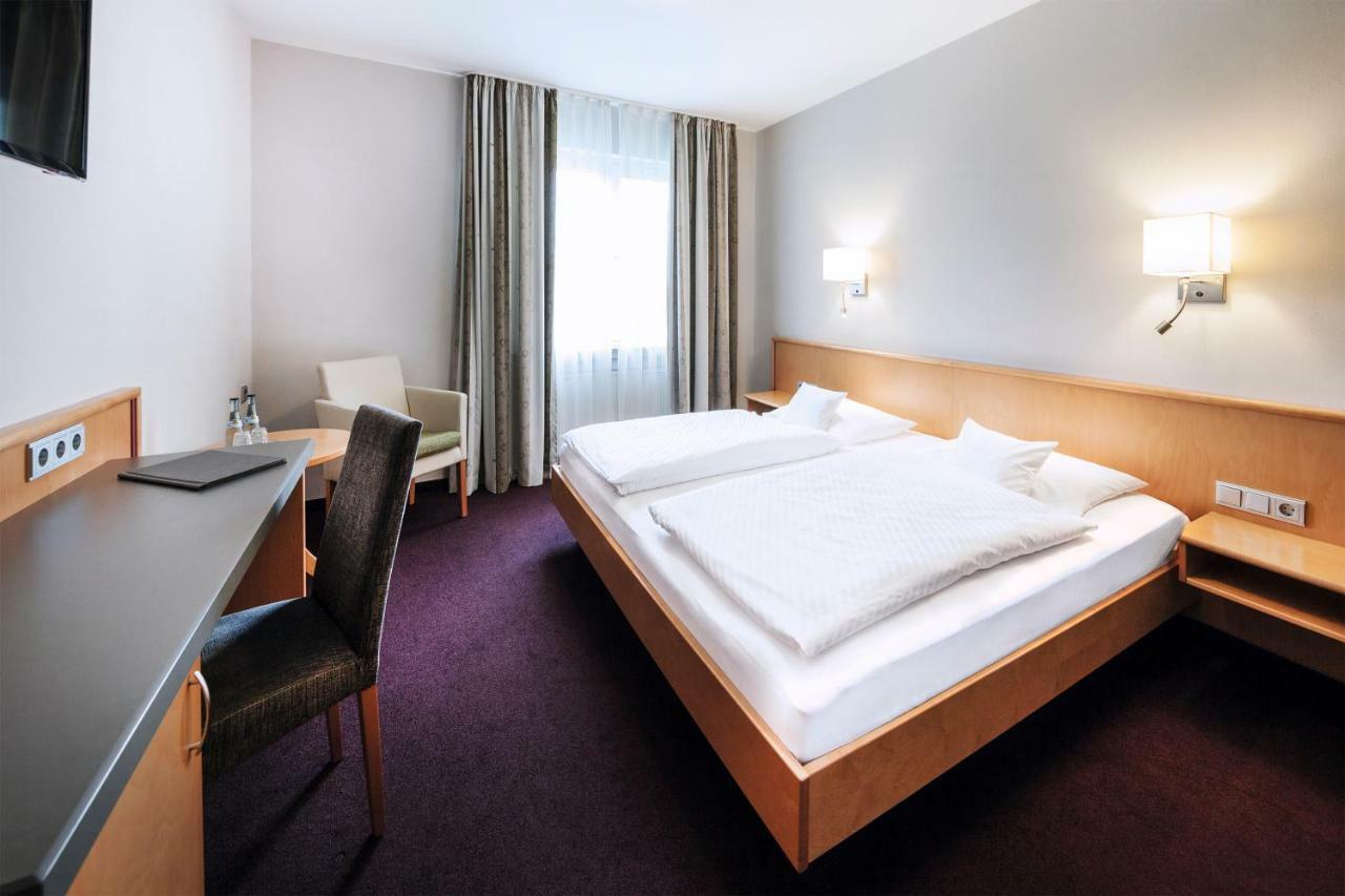 Hotel Rieth Böblingen Kültér fotó